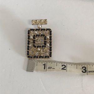 Chanel vintage brooch